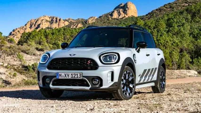 El MINI Countryman 2024 combina innovación eléctrica, diseño renovado y tecnología avanzada en un SUV.